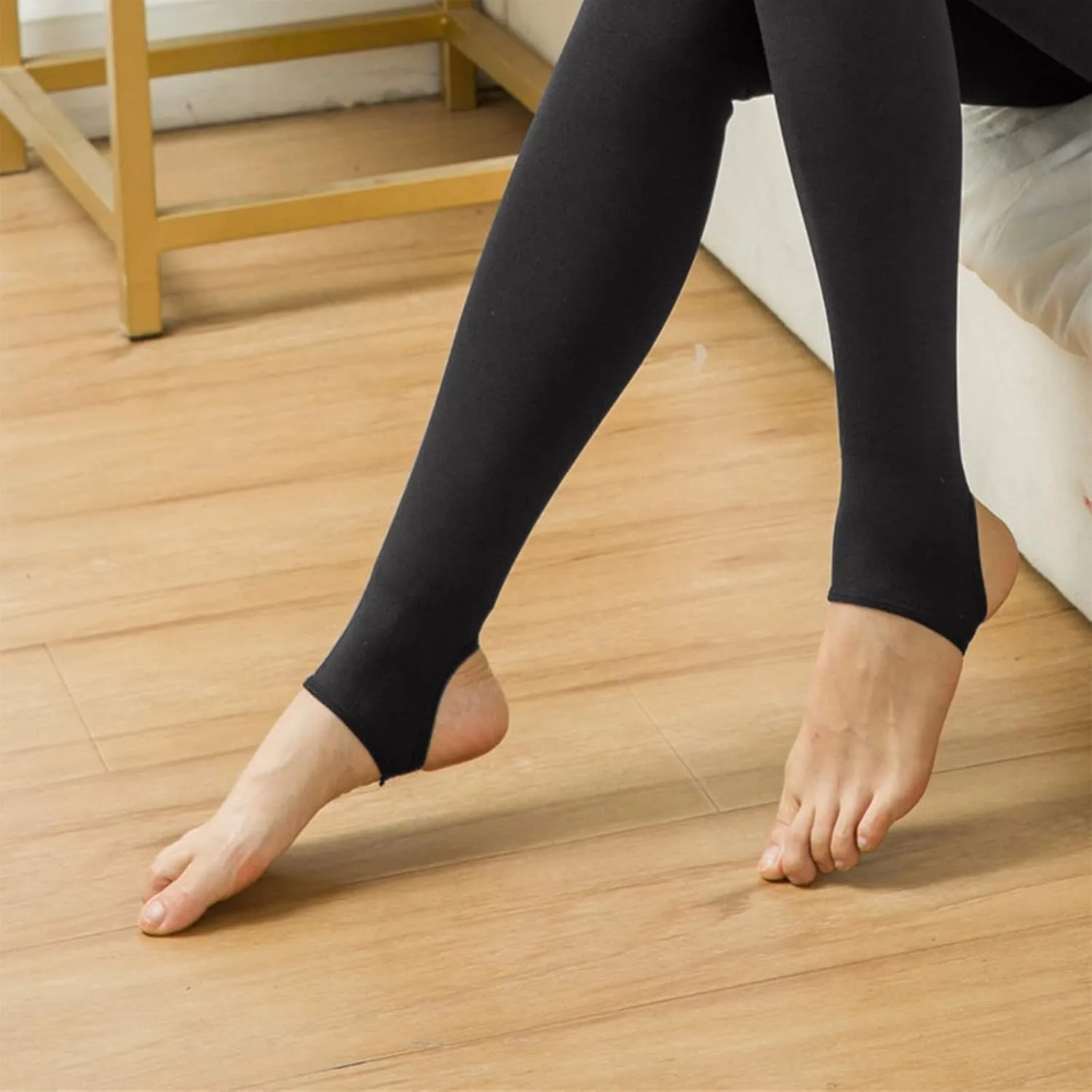 Fleece Lined Leggings Women Warm Elastic Waistband Stirrup Thermal Workout Leggings Comfy Gym Athletic Yoga Pants
